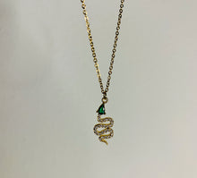 Load image into Gallery viewer, Emerald Snake Necklace
